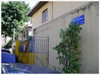 Liminar assegura o direito de moradores do bairro Pinheiros em SP a manterem portão de acesso à rua Estela Sezefreda