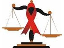Tribunal mantém reintegração de empregada com AIDS