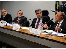 Miguel Reale Júnior e relator do novo CP travam debate no Senado