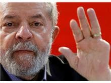 Lula tem transferência autorizada para São Paulo