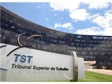 TST adia mais uma vez revisão de jurisprudência para adequação à reforma trabalhista