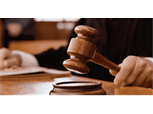 Advogado destaca lei de abuso em petição e juiz responde: “ameaça é ataque contra Estado de Direito”