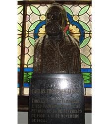 Carlos Thompson Flores