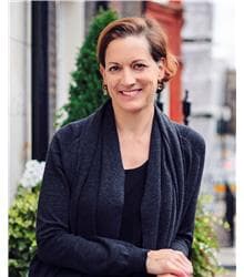 Anne Applebaum