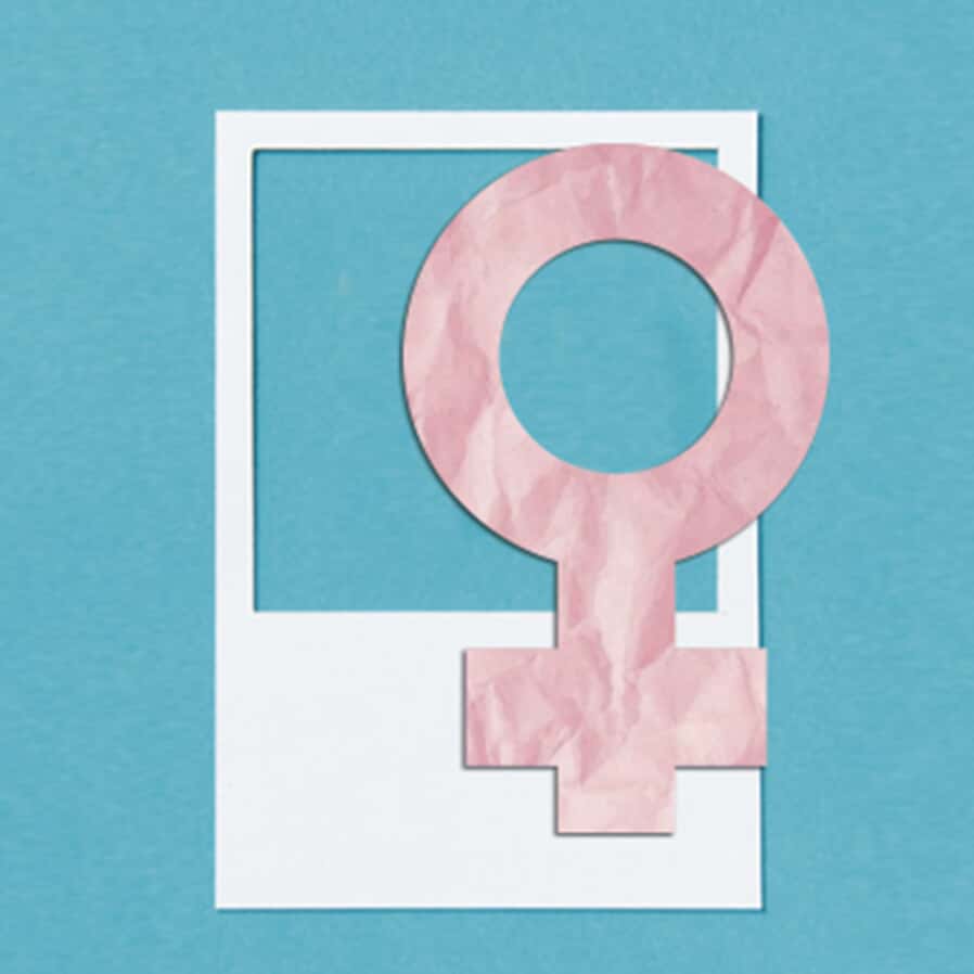 Dia Internacional da Mulher: Por que combater a misoginia na internet é tão importante?